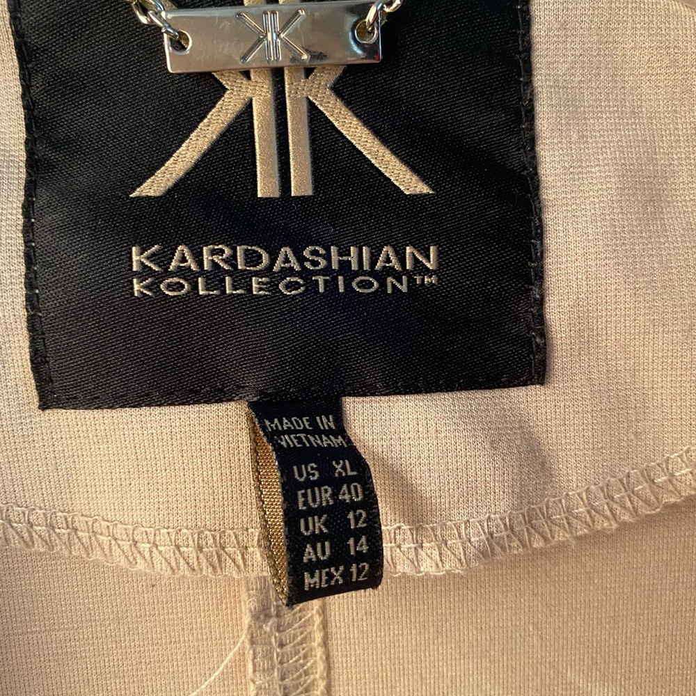 Beige Jacket - Picture 5 of 6